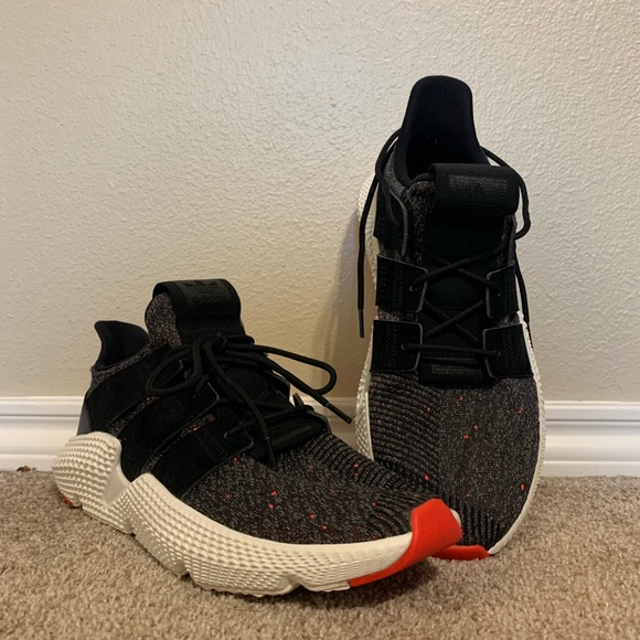 The Adidas Prophere Core Black Solar Red - Picture 6 of 7